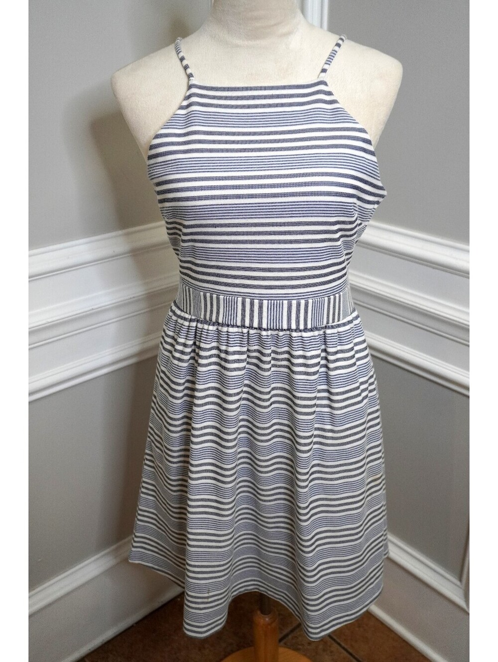 Banana Republic Petite 6P Striped Sleeveless Summer Dress